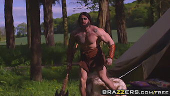 Brazzers Představuje: Reign Of Passion