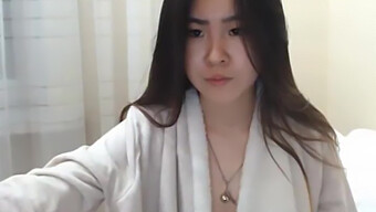 An Attractive Korean Woman Experiences A Powerful Climax While Being Recorded