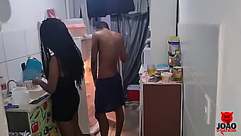 Joao O Safado'S Wife Gets Fucked Hard And Cum Inside Her In The Kitchen