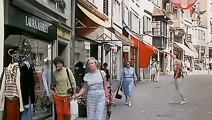 Les Débuts De Rosalie: Un Film Érotique Français Vintage