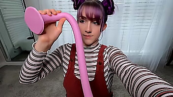 33 Inçlik Dildo Ile Amatör Derin Boğaz - Pov Deneyimi