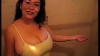 Clip Bdsm De Las Pequeñas Tetas Y El Gran Culo De La Americana Sissy Dulcea