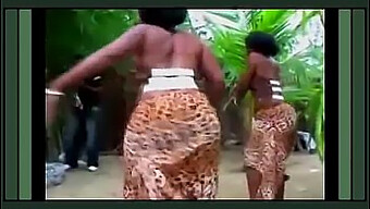 African Babes Get Down And Shake It Off